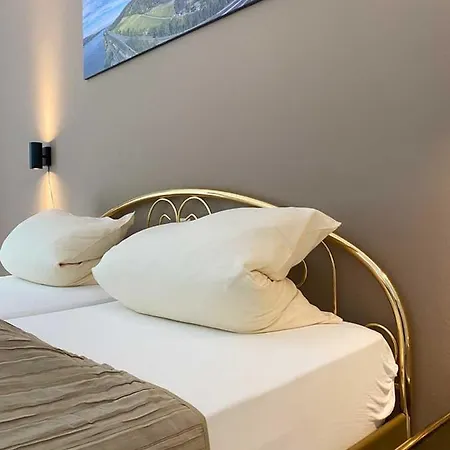 Hotel Weingut Pieper - Vinothek & Am Drachenfels *